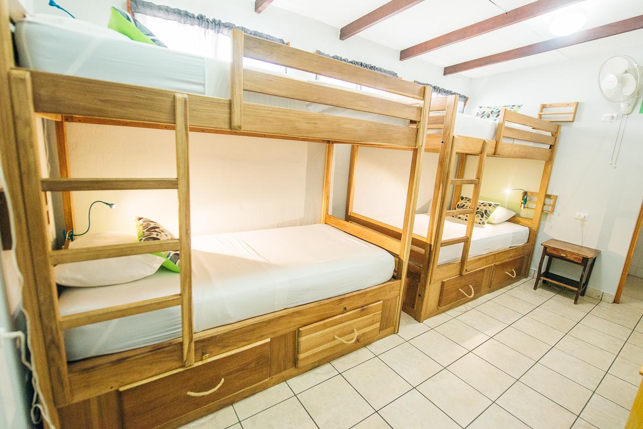 La Bicicleta Hostal Манагуа Экстерьер фото